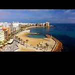 Modernos & Spa. Sunny Torrevieja, Espana.