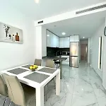 Apartman Modernos & Spa. Sunny Torrevieja, Espana. Torrevieja