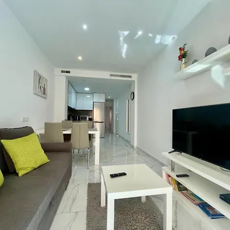 Modernos & Spa. Sunny Torrevieja, Espana. * Torrevieja