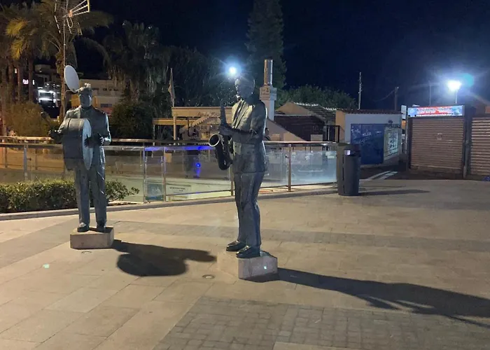 Modernos & Spa. Sunny Torrevieja, Espana. Apartment