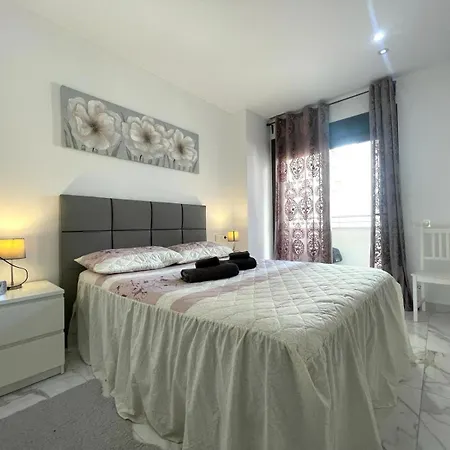 Modernos & Spa. Sunny Torrevieja, Espana. Apartamento