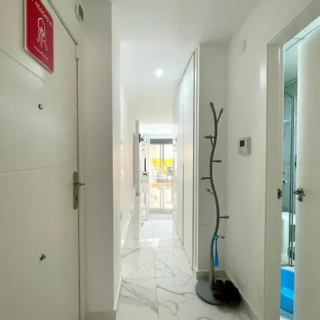 Apartamento Modernos & Spa. Sunny Torrevieja, Espana. *