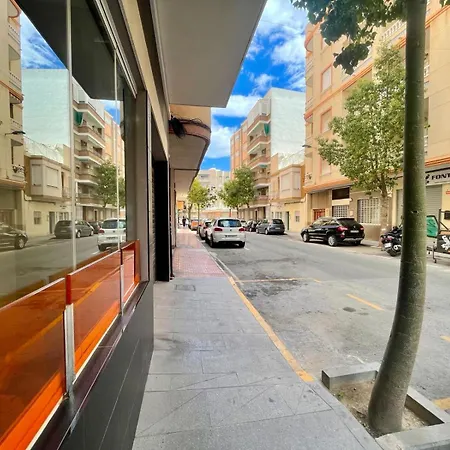 Lejlighed Modernos & Spa. Sunny Torrevieja, Espana. *