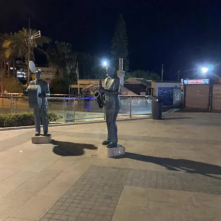 Modernos & Spa. Sunny Torrevieja, Espana. Apartamento