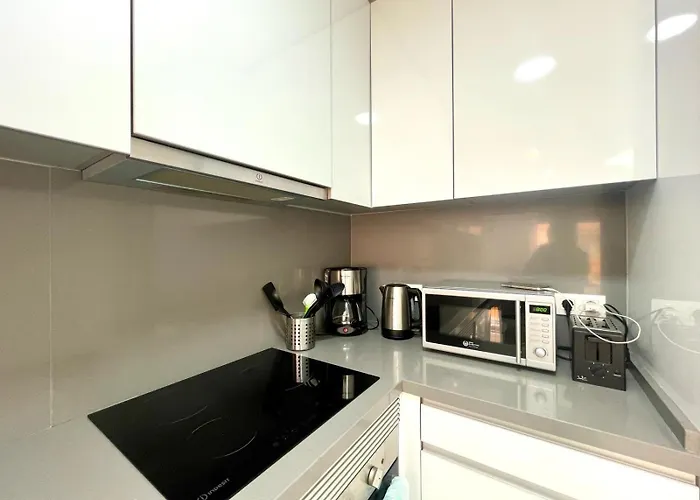 Modernos & Spa. Sunny Torrevieja, Espana.