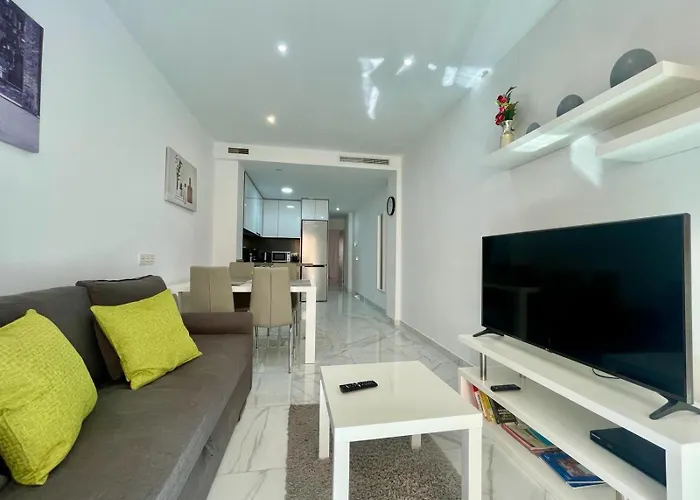 Modernos & Spa. Sunny Torrevieja, Espana. * Torrevieja