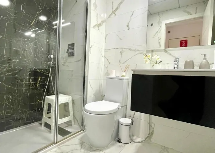 Modernos & Spa. Sunny Torrevieja, Espana. * Torrevieja