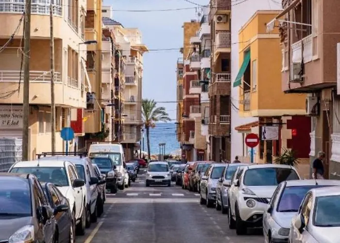 Modernos & Spa. Sunny Torrevieja, Espana. Torrevieja